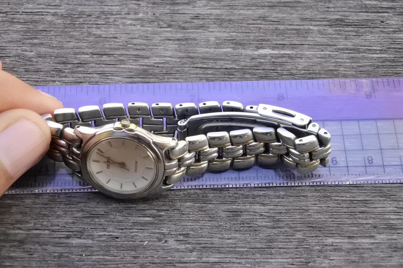 Vintage Seiko Exceline 2J31 001a Integrated Bracelet Lady Quartz