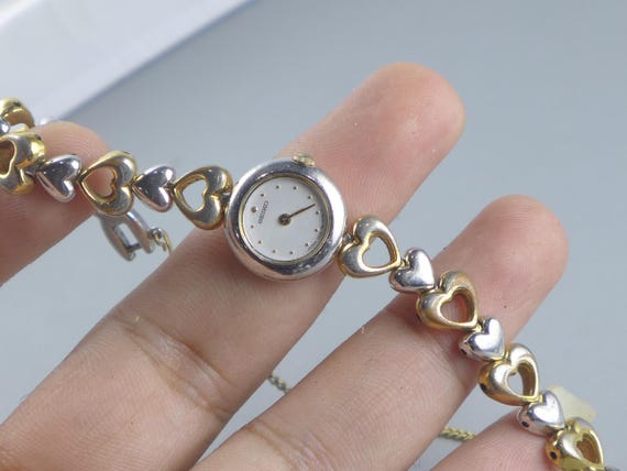 Vintage Seiko 1E20 0D30 Integrated Bracelet Lady Quartz Watch