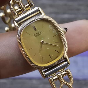 じ*ん様 SEIKO セイコー レディース腕時計2320-5990 14金 il_300x300.6460608316_8n70.jpg
