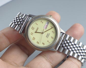 Vintage Seiko Sprit Titanium 7N43 7150 IRIDESCENT DIAL Men Quartz 