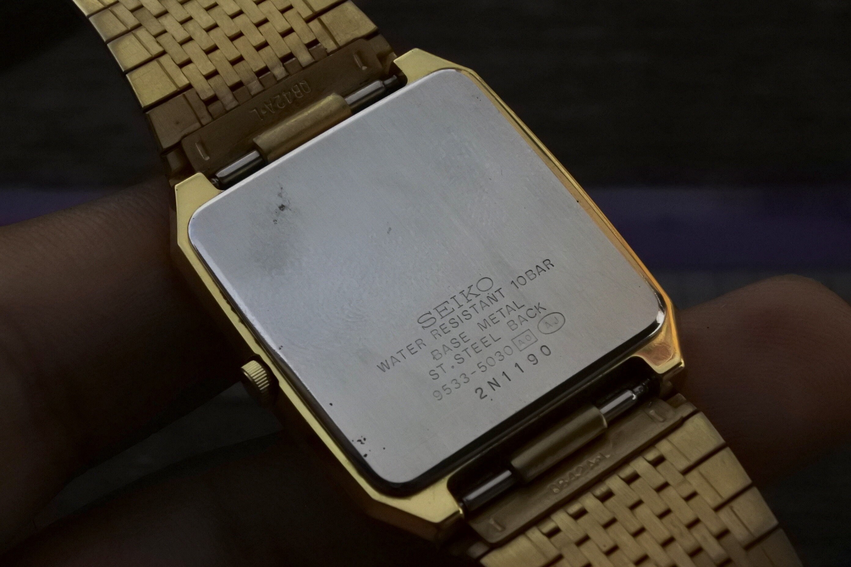 Reloj de cuarzo vintage Seiko Spirit 9533 5030 con esfera amarilla
