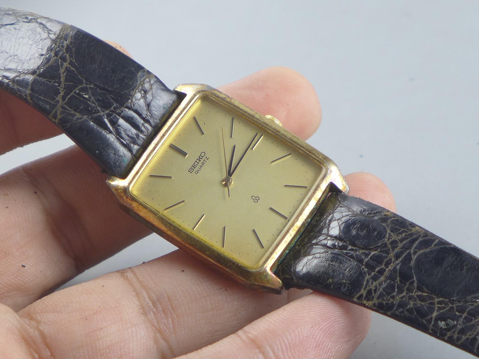 SEIKO 2621-5240 クォーツ スクエア 腕時計【公式オンラインショップ 