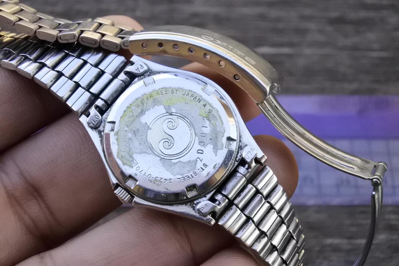Vintage Seiko Silverwave 3423 0170 White Dial Lady Quartz Watch