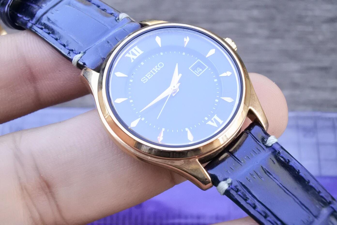 Seiko セイコー クロノグラフ クォーツ ビンテージ デイトナ風 Vintage Seiko V137 0DH0 Blue Dial Lady Quartz Watch Japan JDM