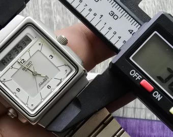 SEIKO SILVER WAVE H557-525A デジタルアナログ腕時計 SEIKO SILVER WAVE H557-525A デジタルアナログ腕時計 - メルカリ