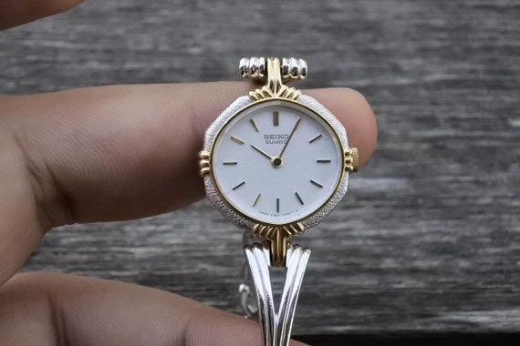 Vintage Seiko Gold Plated 2320 6490 Integrated Bracelet Lady