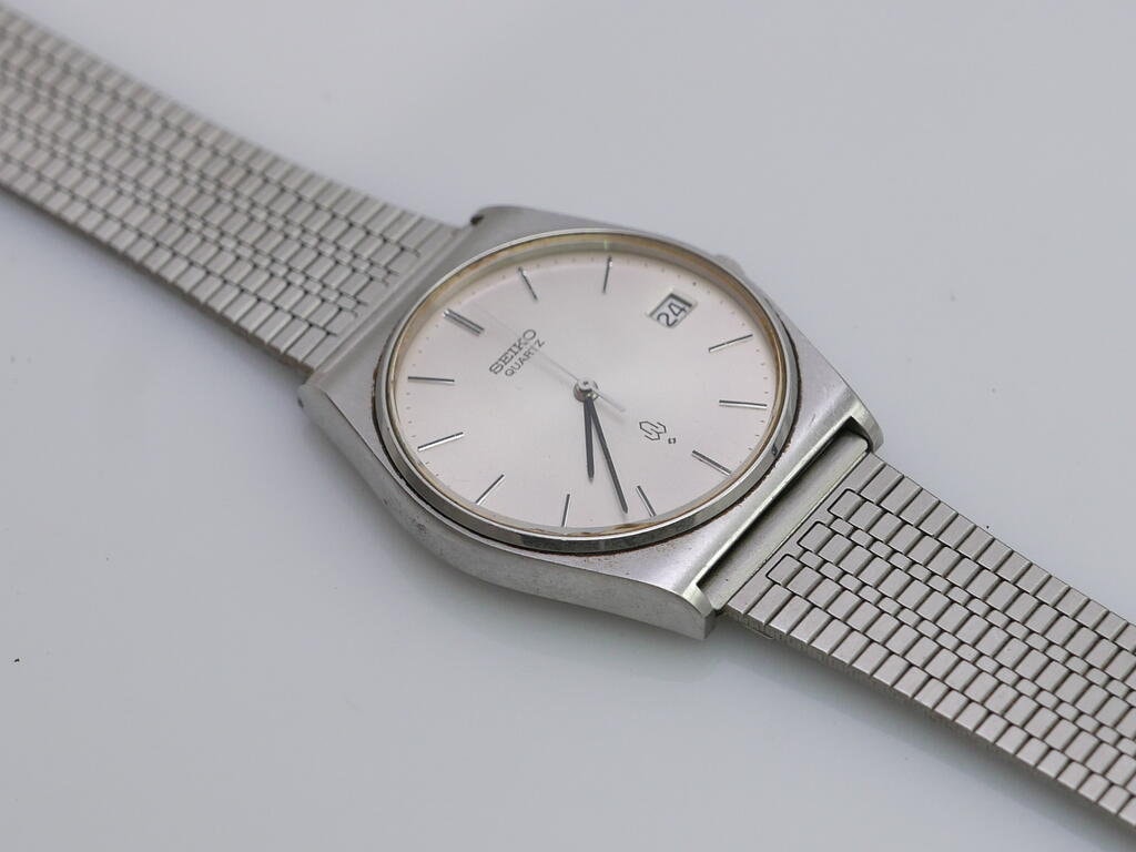 Vintage Seiko 7832 8010 White Dial Men Quartz Watch Japan