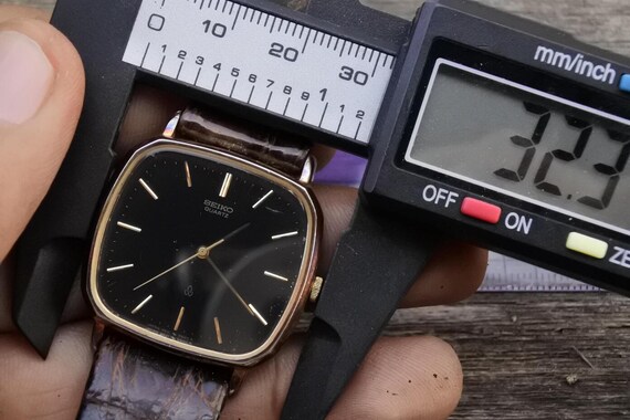 Vintage Seiko Gold Plated 5931 5470 Black Dial Men Quartz Watch