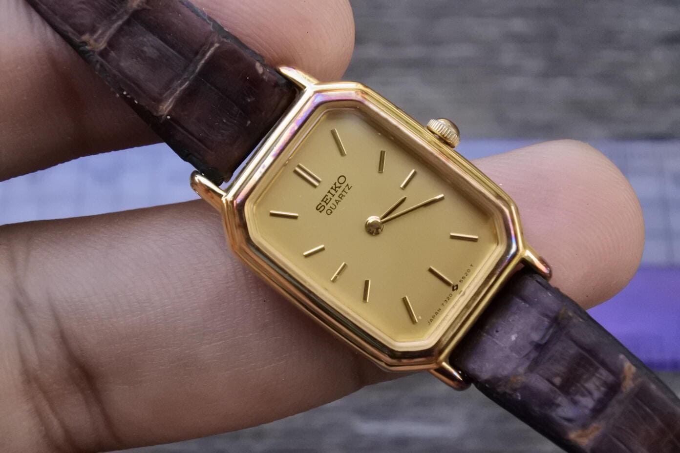 Vintage Seiko Gold Plate 7320 5850 Yellow Dial Lady Quartz Watch