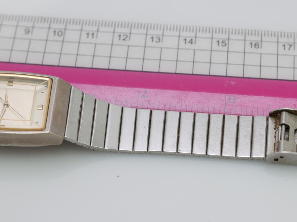 Vintage Seiko 8Y21 5080 Yellow Dial Lady Quartz Watch Japan Square