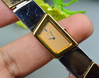 Vintage Seiko 2E20 5610 Yellow Dial Lady Quartz Integrated