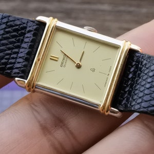 Vintage Seiko Gold Plated 1400 524A Yellow Dial Lady Quartz Watch Japan Square Tank Shape 20mm All Original Part