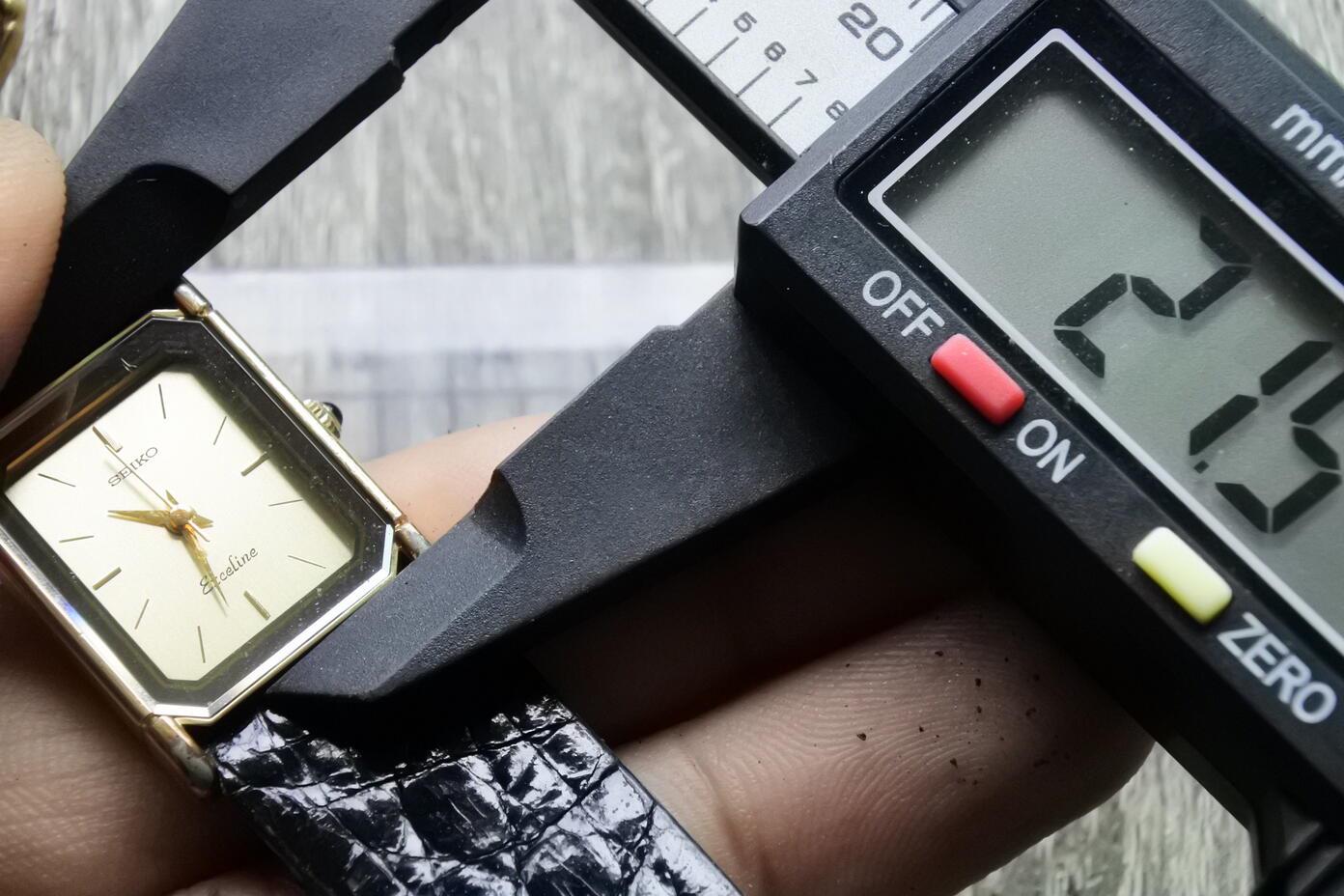 Vintage Seiko Exceline 1221 5820 Lady Quartz Watch Japan Square