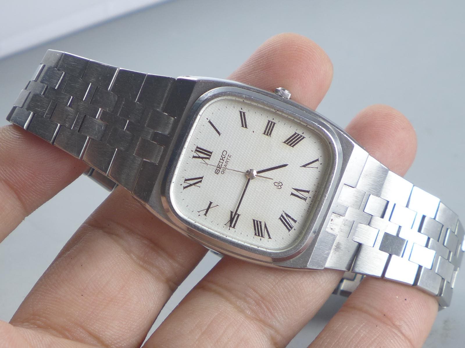 Vintage Seiko 6030 5090 Integrated Bracelet Men Quartz Watch