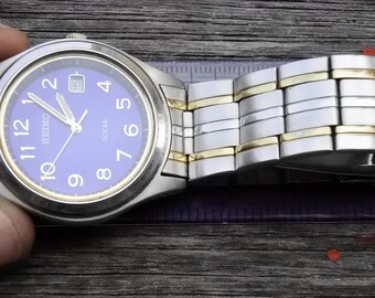 Vintage Seiko Solar V145 0BV0 Blue Dial Men Quartz Watch Japan 