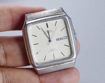 SEIKO 7321-5600 時計　セイコー Vintage Seiko 7321 5600 Black Dial Men Quartz Watch Japan