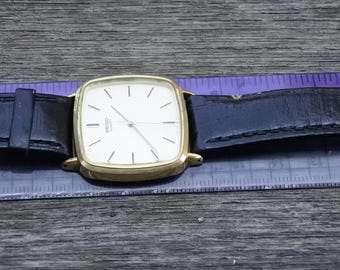 1091 Holloway Sof-Stretch Pullover