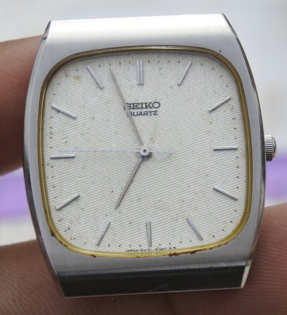 Vintage Seiko 6431 5060 Textured Dial Men Quartz Wristwatch Japan