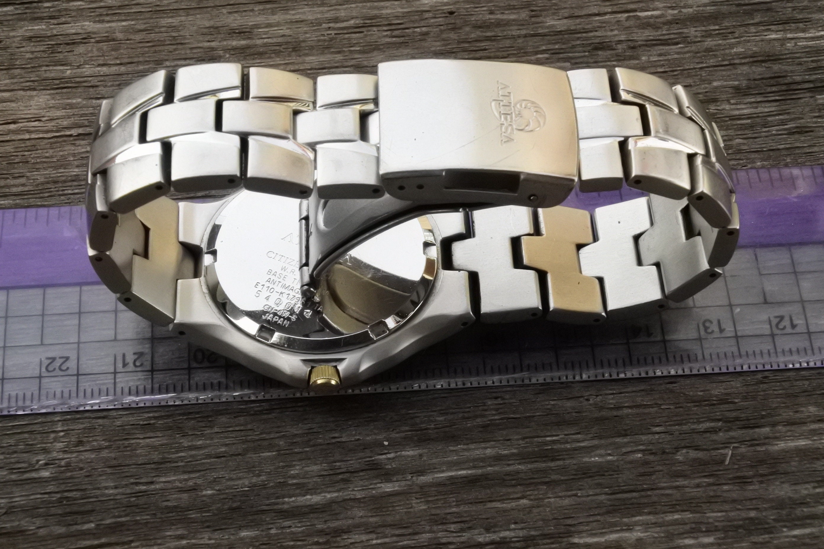 Vintage Citizen Atteza Eco Drive IRIDESCENT DIAL Men Quartz Watch