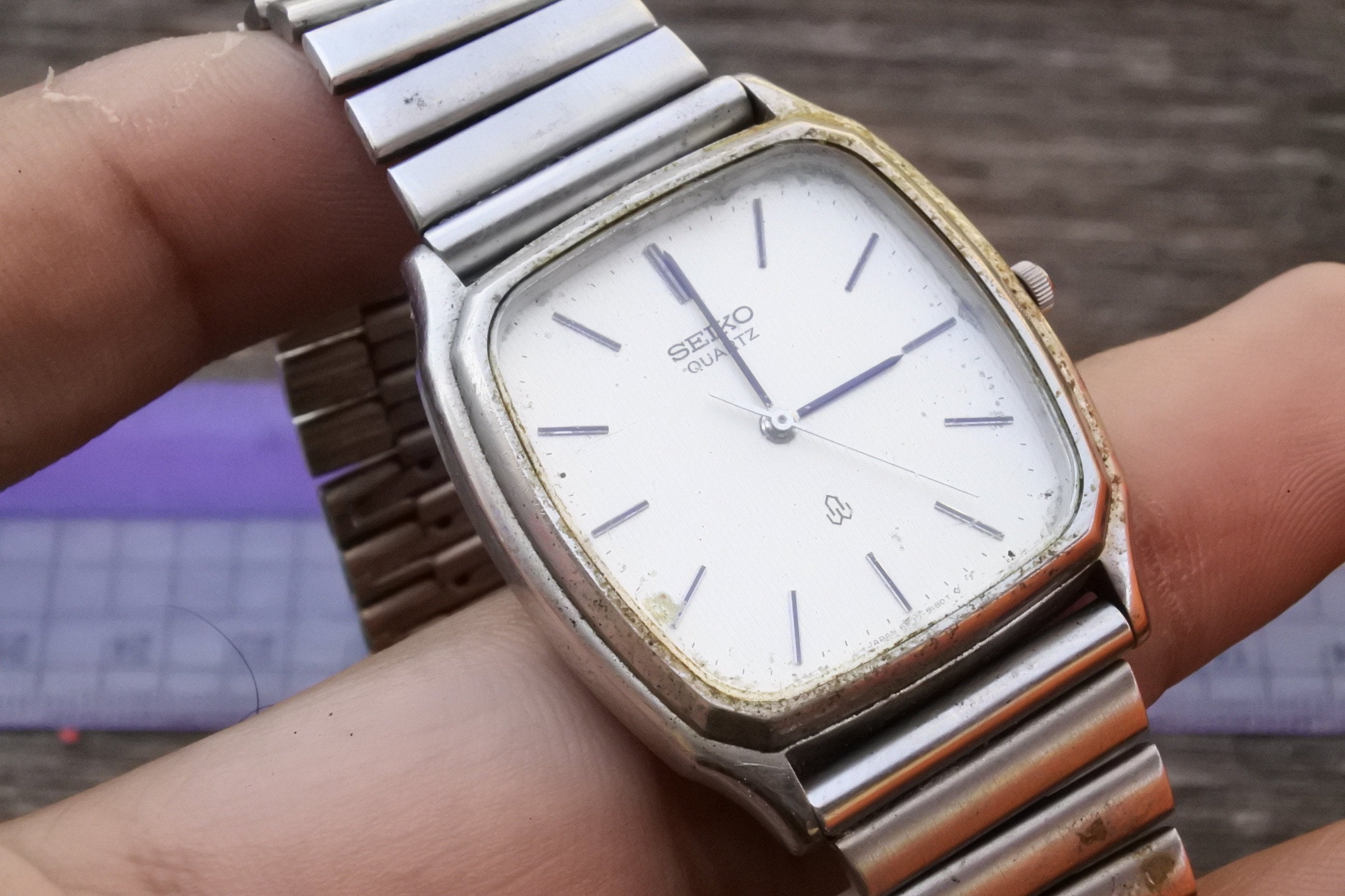 Vintage Seiko 6030 5190 Textured Dial Men Quartz Watch Japan
