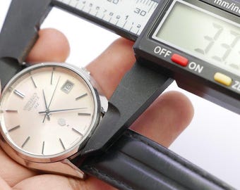 Vintage Seiko QZ 0922 8000 Silver Dial Men Quartz Watch Japan