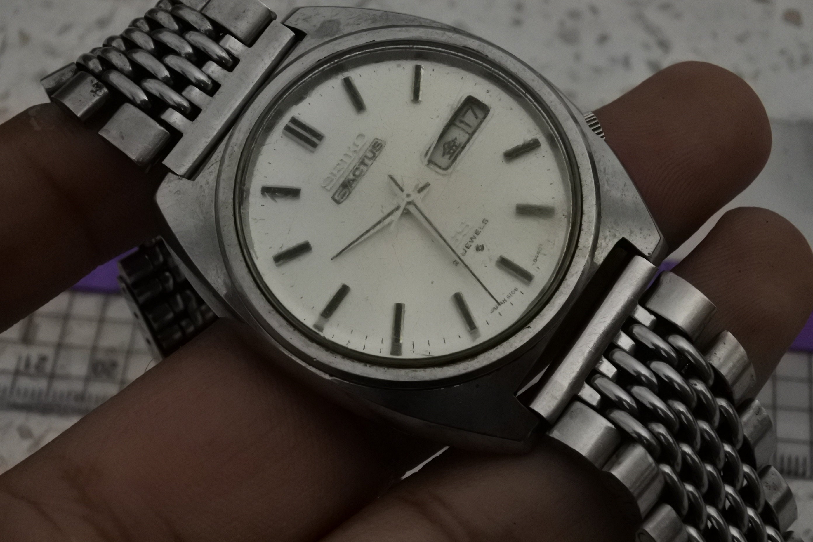Vintage Seiko 5 Actus SS 6106 8420 White Dial Men Automatic