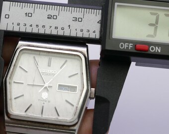 SEIKO メンズ クォーツ スクエア 70's ビンテージ 0903-5040 Vintage Seiko Type II 0903 5040 Textured Dial Men Quartz Watch