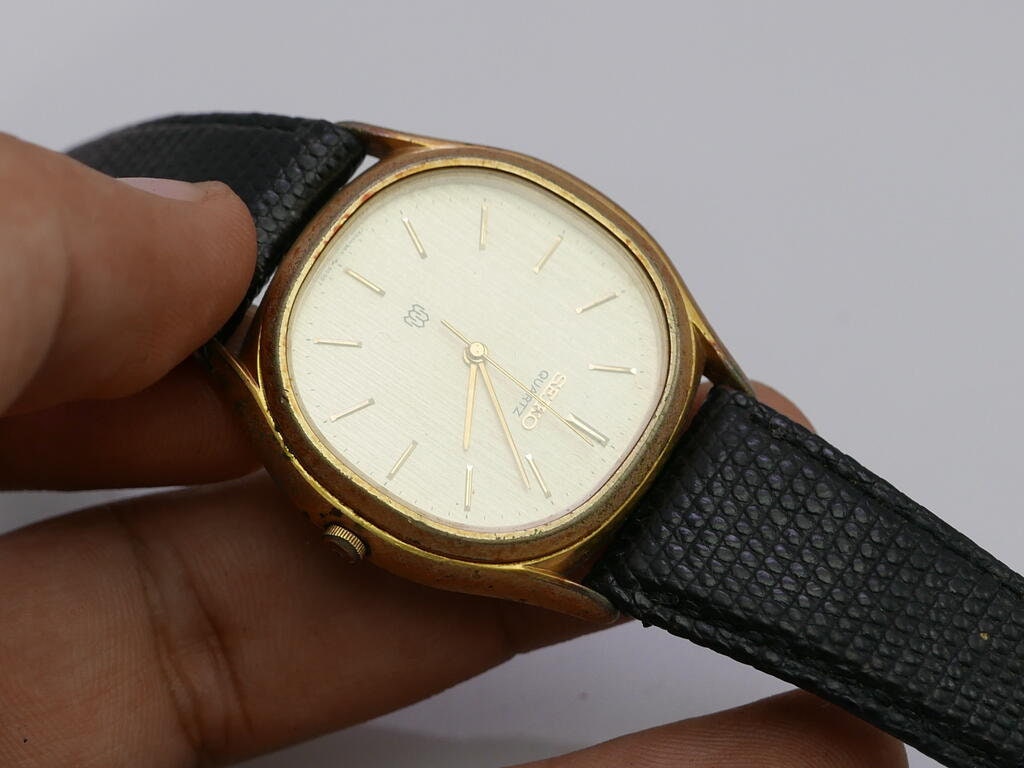Vintage Seiko Gold Plated 9641 5000 Textured Dial Men Twin