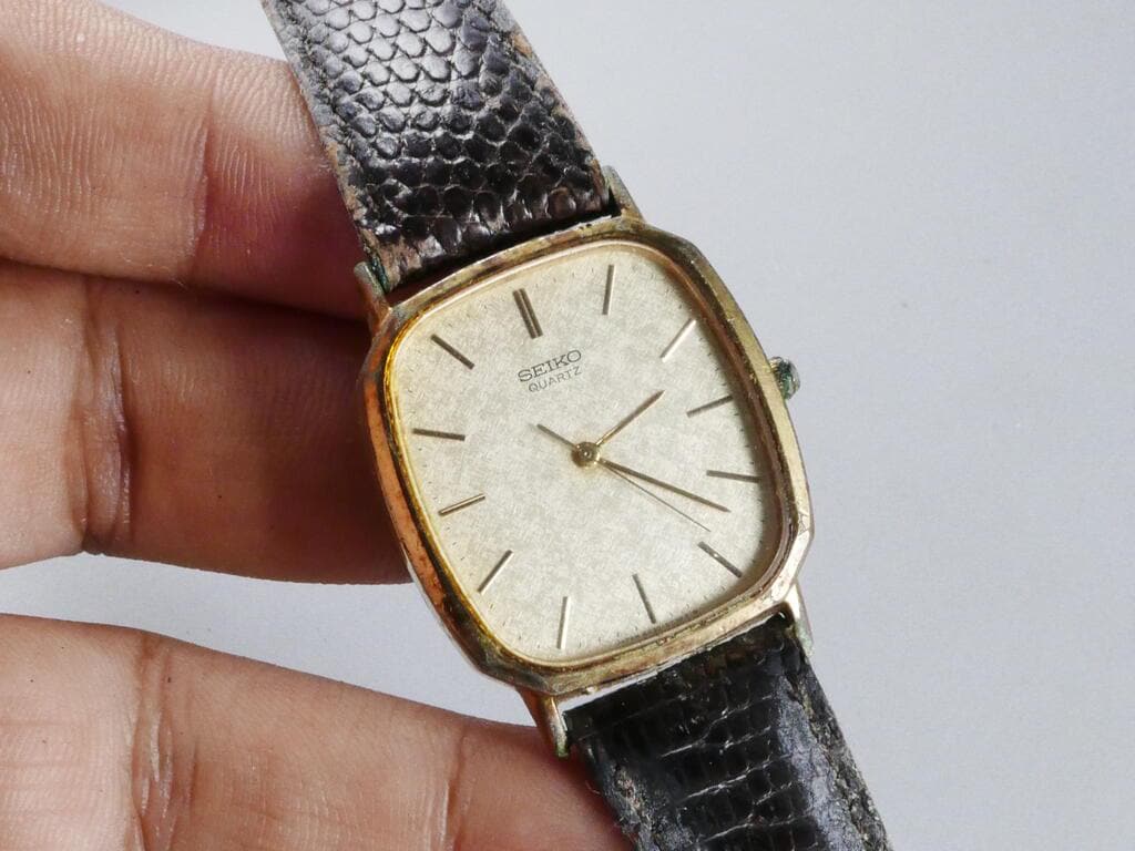 Seiko Quartz 6030 - Etsy