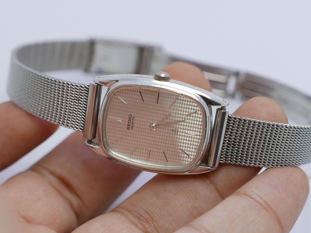 Vintage Seiko 4720 5100 Pattern Dial Lady Quartz Watch Japan