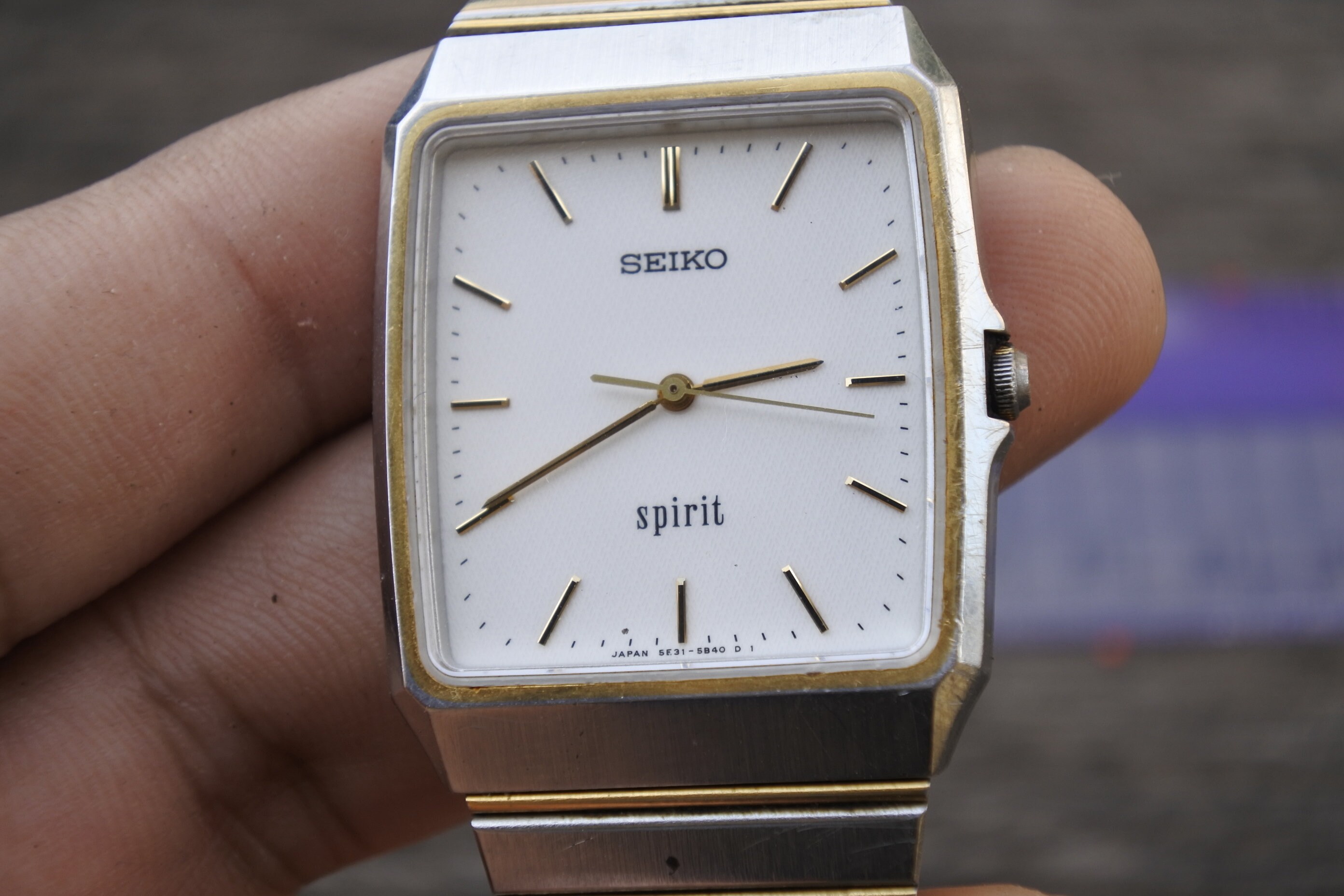 Vintage Seiko Spirit 5E31 5A70 Men Quartz Wristwatch Japan Vintage Seiko Spirit 5E31 5A70 Men Quartz Wristwatch Japan