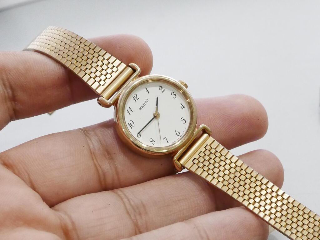 Vintage Seiko 4N21 0052 White Dial Lady Quartz Watch Japan JDM
