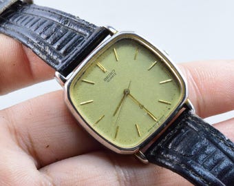 Vintage Seiko Dolce Gold Plated 30 Microns 5931 5400 Yellow Dial