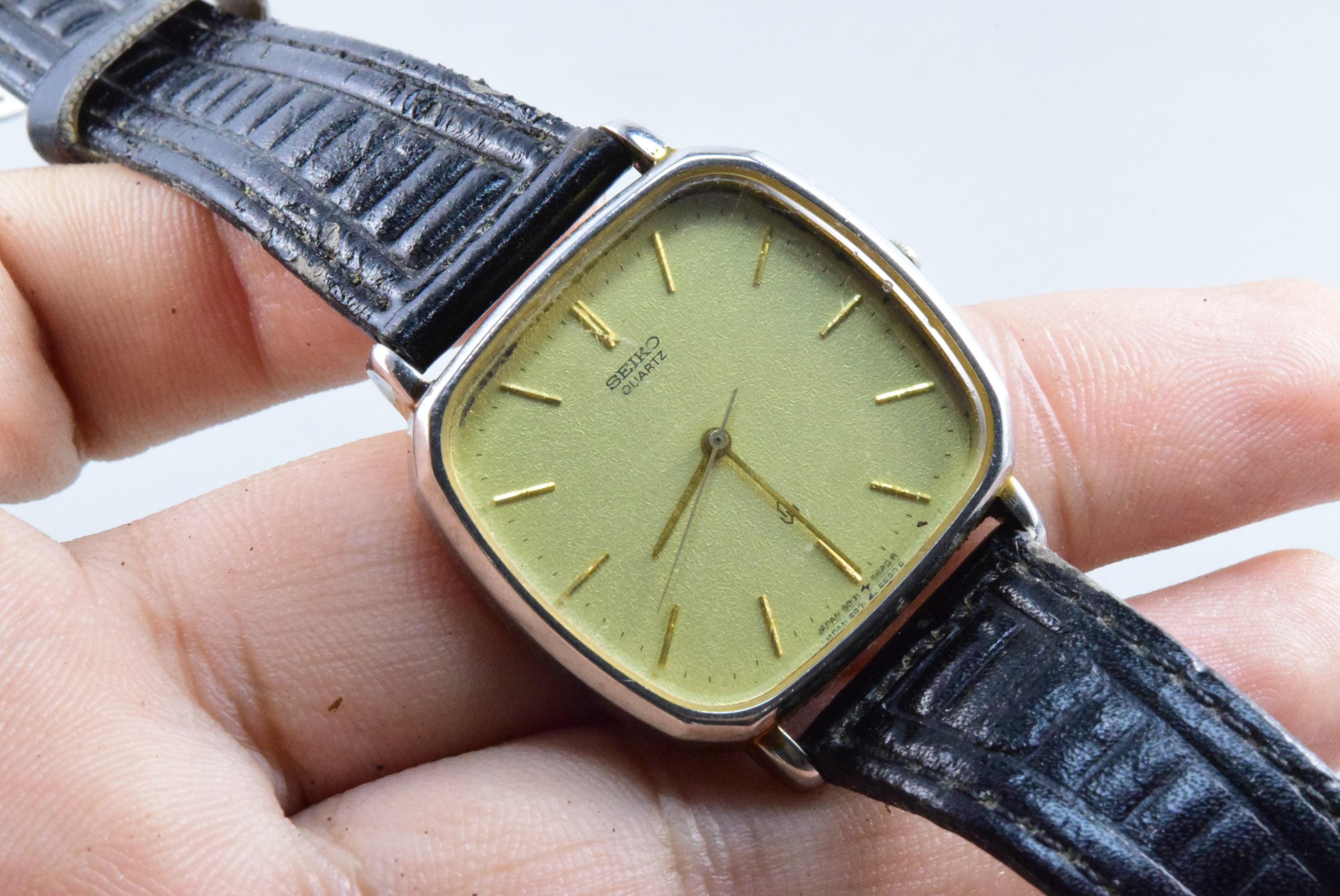 Seiko 5931 - Etsy Canada