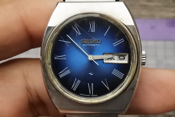 Vintage Seiko 2409 0020 Blue Dial Men Automatic Japan Cushion