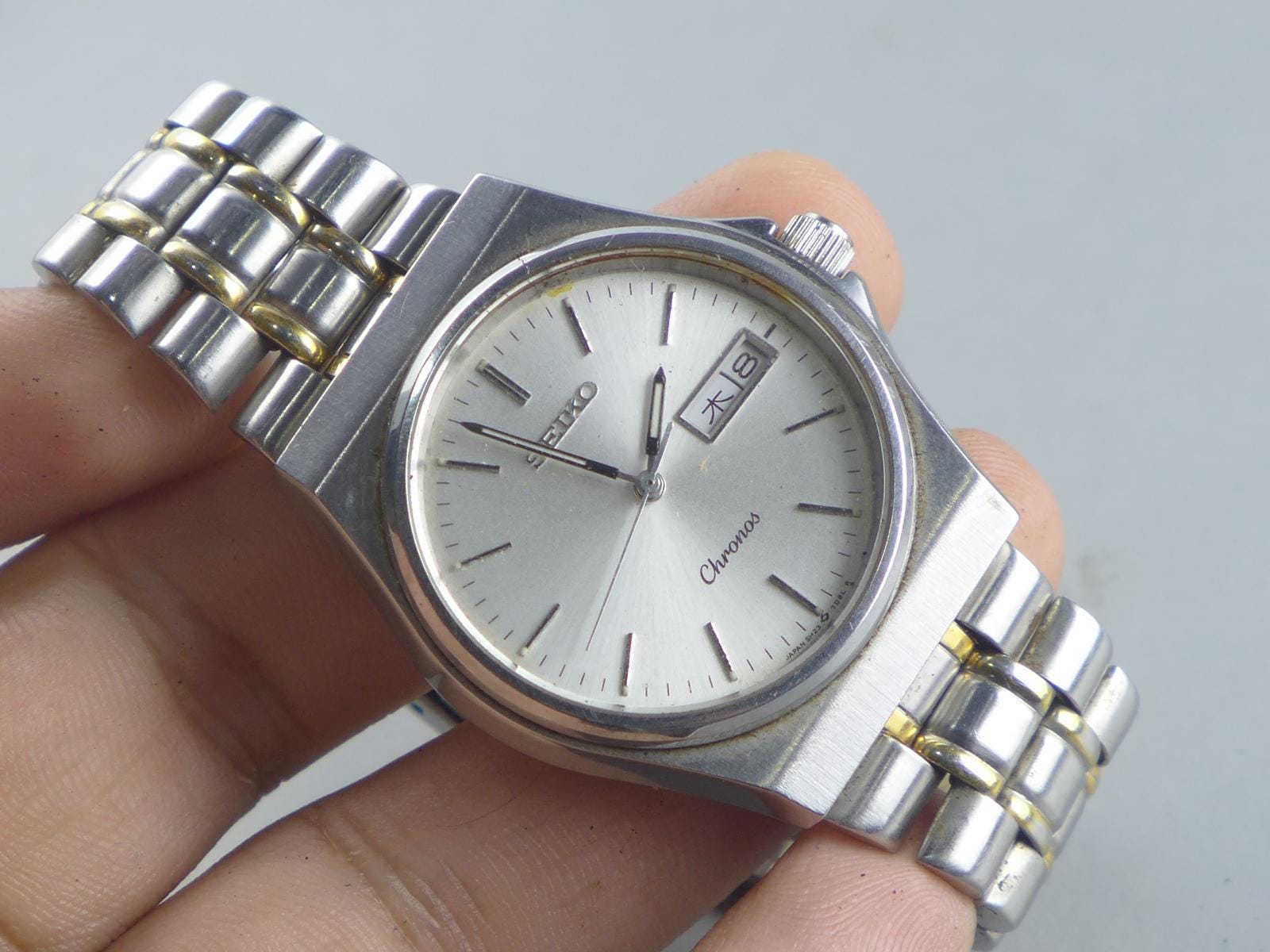 時計 Seiko Chronos 5H23-7D20 Quartz 33mm Vintage Seiko Chronos 5H23 7d20 Silver Dial Men Quartz Watch Japan