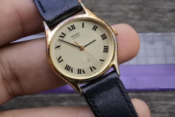 Vintage Seiko Gold Plate 2621 5210 Roman Numeric Dial Lady Quartz
