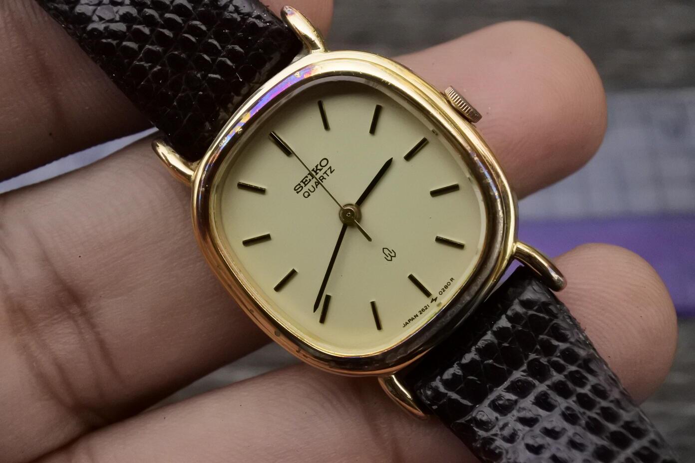 Vintage Seiko Gold Plate 2621 5150 Yellow Dial Lady Quartz