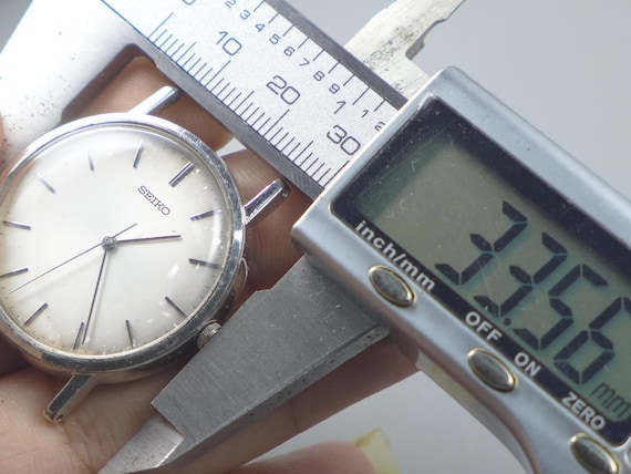 ヴィンテージ セイコー 5P31 8000 グレー文字盤 メンズ クォーツ腕時計