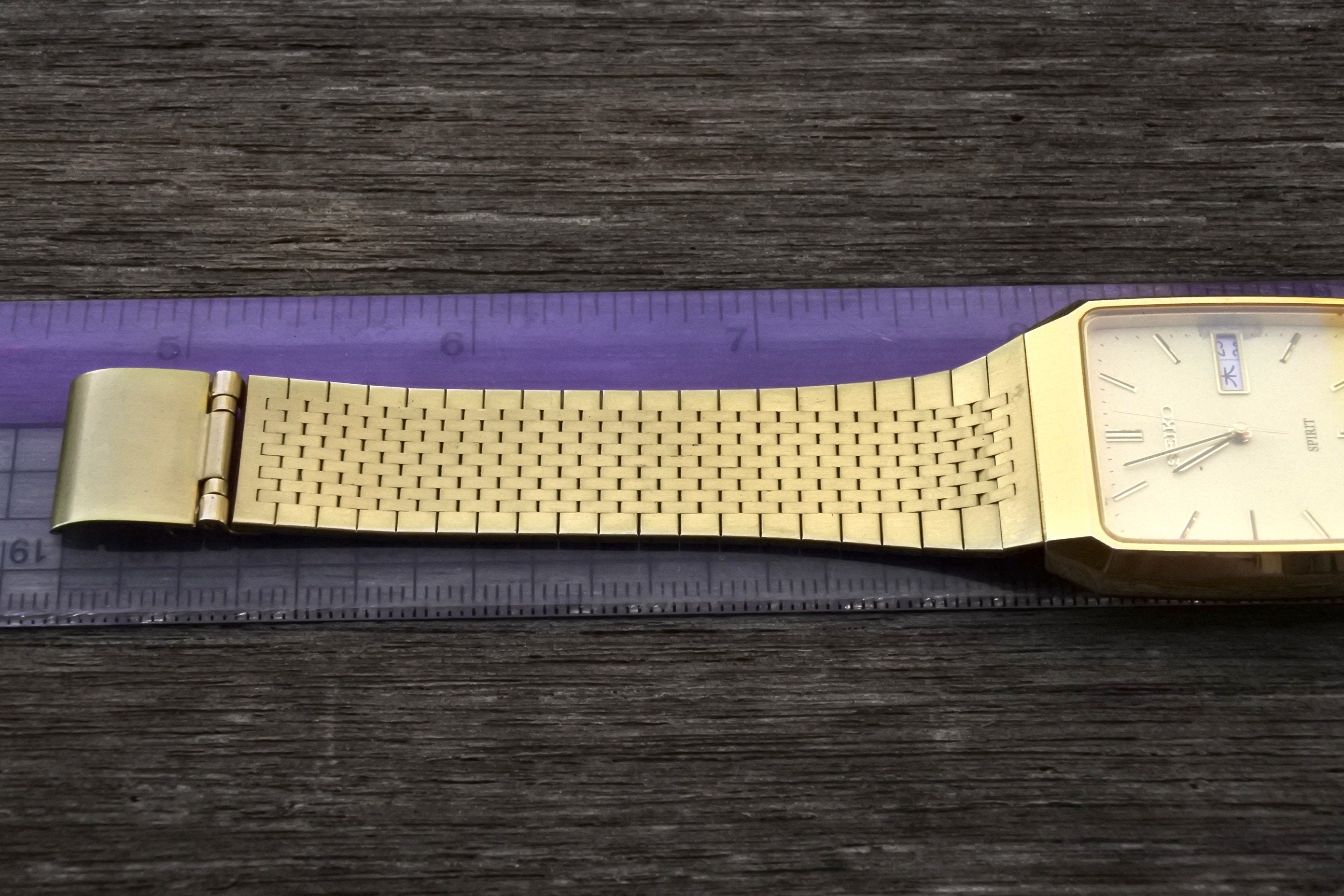 Vintage Seiko Spirit 9533 5030 Yellow Dial Men Quartz Watch Japan