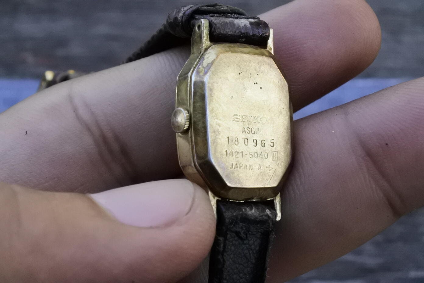 【稼働】SEIKO クオーツ 1421-5040 ゴールド レディース Vintage Seiko Gold Plated 1421 5040 Black Dial Lady Quartz