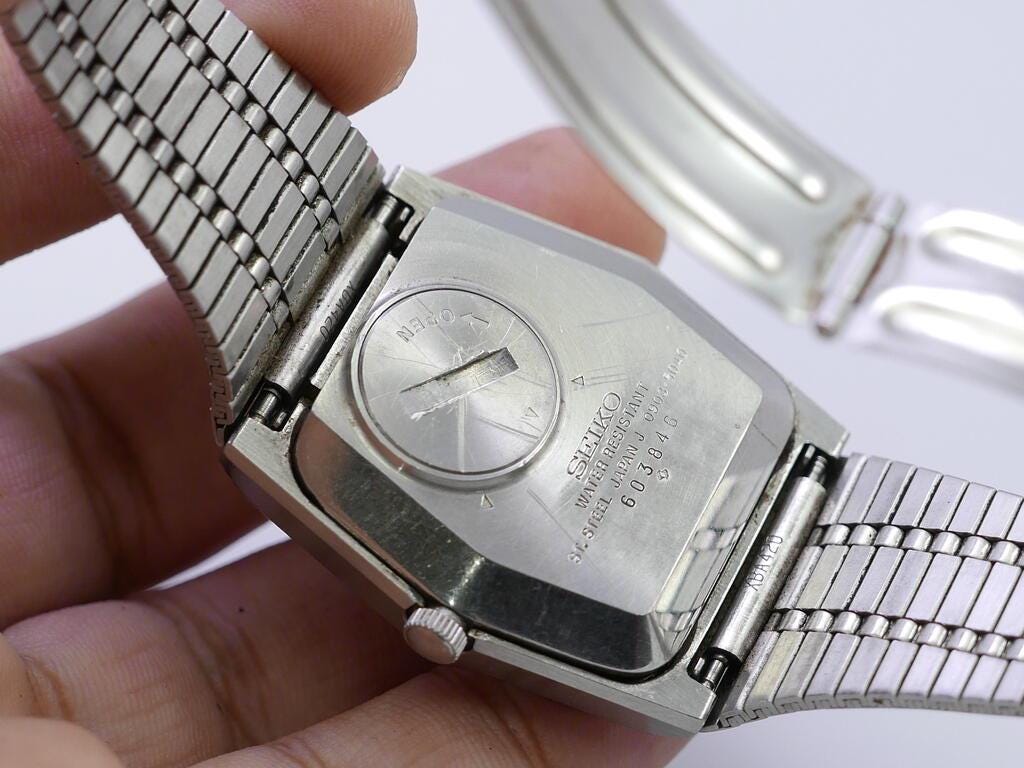 SEIKO メンズ クォーツ スクエア 70's ビンテージ 0903-5040 Vintage Seiko Type II 0903 5040 Textured Dial Men Quartz Watch