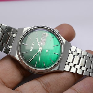Ricoh Riquartz Watch - Etsy