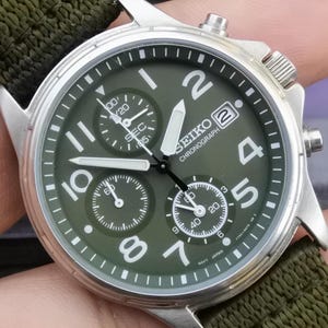 Vintage Seiko Chronograph 7T92 0BB0 Green Dial Men Quartz Watch
