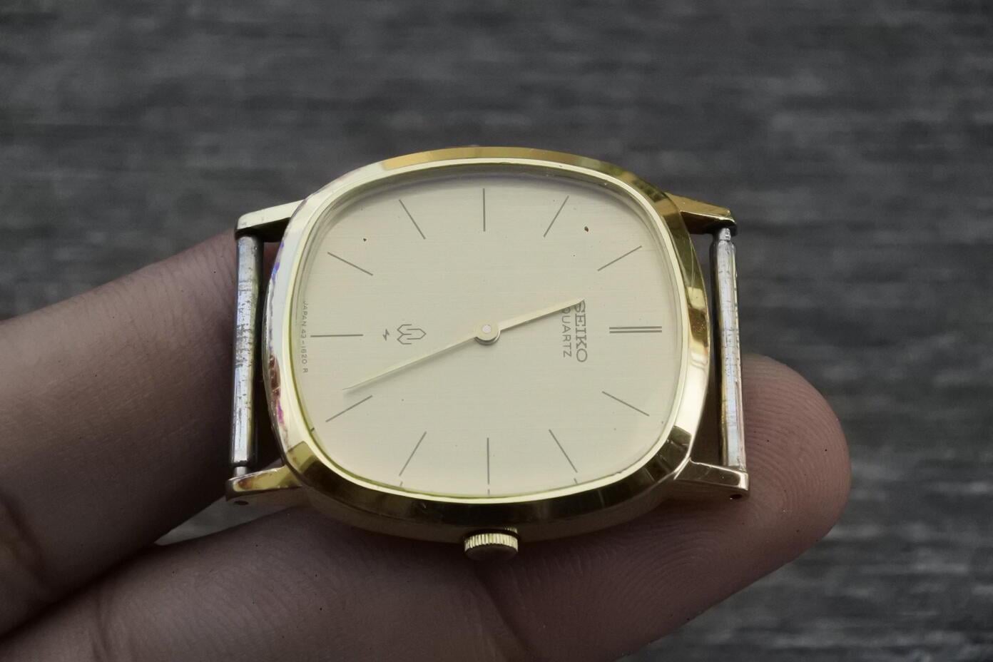 SEIKO 43-5120 ゴールド ヴィンテージ メンズ腕時計 388 Vintage Seiko Gold Plated 43 5120 Dress Men Quartz Watch Japan