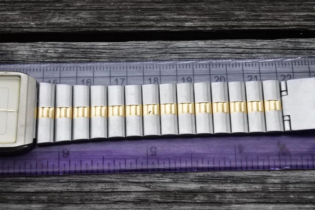 Vintage Seiko Sx V701 5K00 Textured Dial Men Quartz Watch