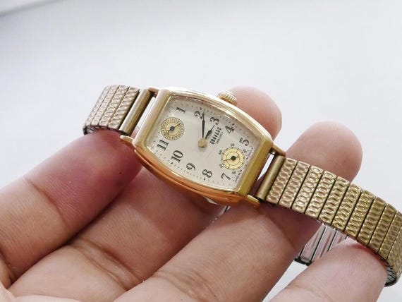 ビンテージ　ジャンク腕時計　 SEIKO　シチズン　OMEGA　WEALTH Vintage Seiko 8E33 5000 Small Second Lady Quartz Watch Japan JDM