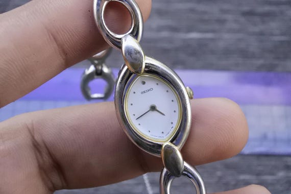Vintage Seiko 2E20 5450 Integrated Bracelet Lady Quartz Watch