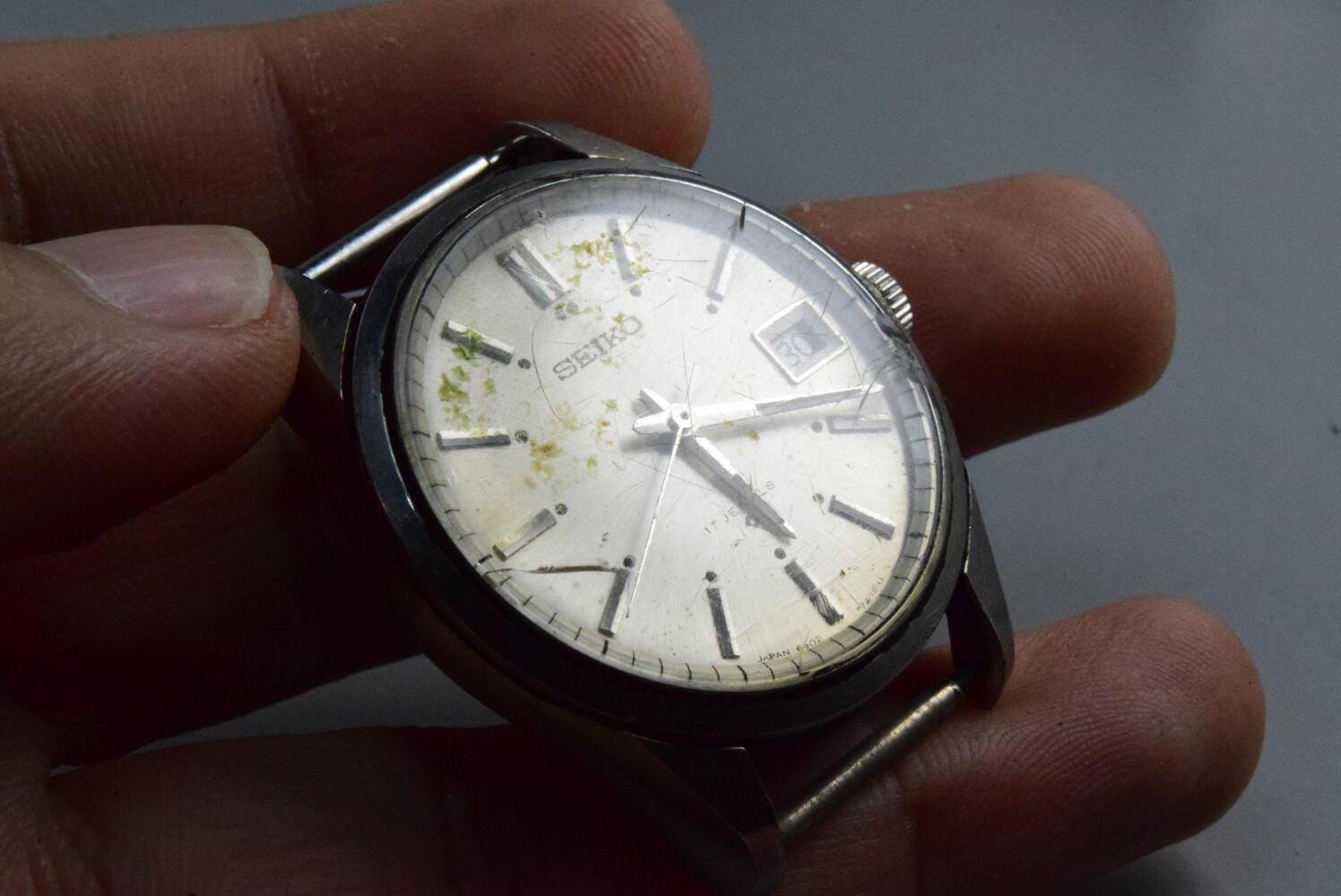 Vintage Seiko Year 1972 6602 7040 Gray Dial Men Hand Winding Watch