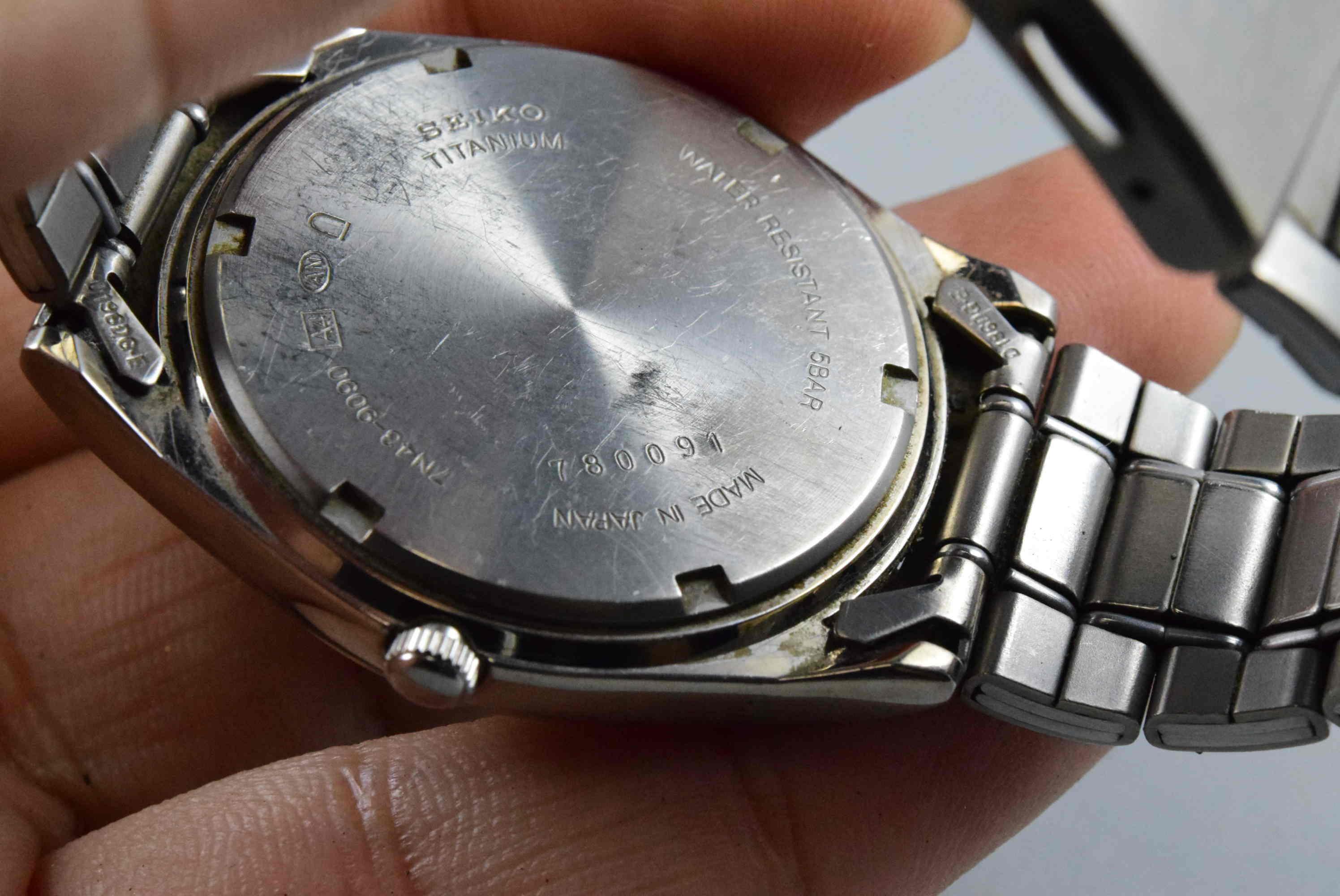 Vintage Seiko 7N43 9090 Black Dial Men Quartz Watch Japan JDM